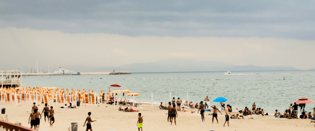 Gli “spaccanti” gossip di un’estate&nbsp;particolare